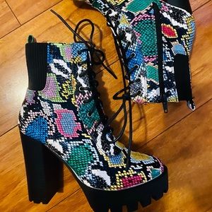 🔥🆕Sexy Multicolor Booties